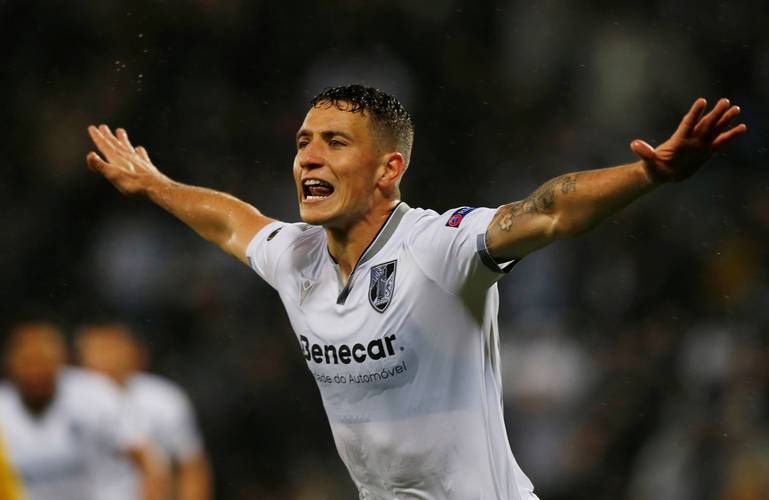 赛前葡超焦点战，武汉三镇造点机会，震撼外界，临场指挥获称赞